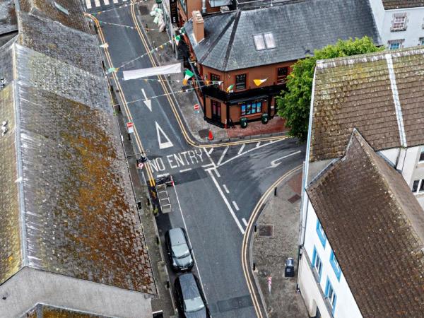 NOTICE IS HEREBY GIVEN that Galway City Council proposes to make an order closing:  Abbeygate Street Upper: From the junction at Bowling Green to the junction of Abbeygate Street Upper (opposite Sally Longs).  Period of Closure: From 8.00am to 2.00pm Tuesday 22nd October 2024.  Reason: To facilitate removal of scaffolding from external facade of Electric Nightclub and Abbeygate House.  Diversion Routes: Temporary diversion route will be in place via Bowling Green.  Localised access and access for pedestrian