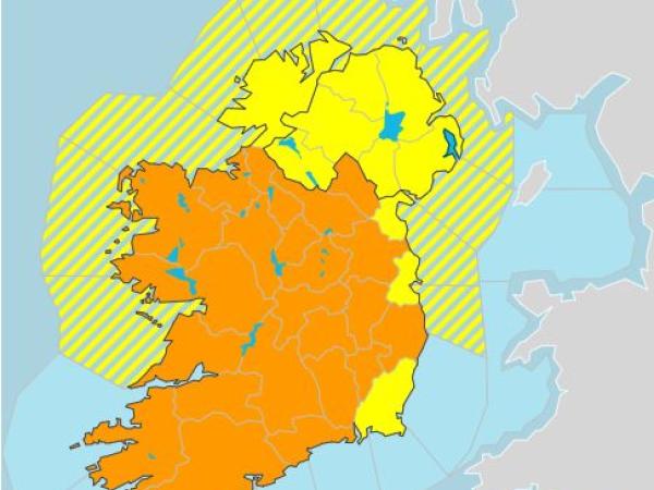 map of ireland with most counties in orange